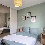Grande Maison Familiale, Spacieuse Et Confortable