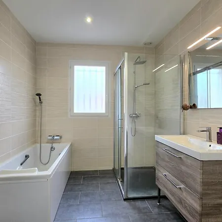 Prázdninový dům Grande Maison Familiale, Spacieuse Et Confortable Espira-de-l'Agly